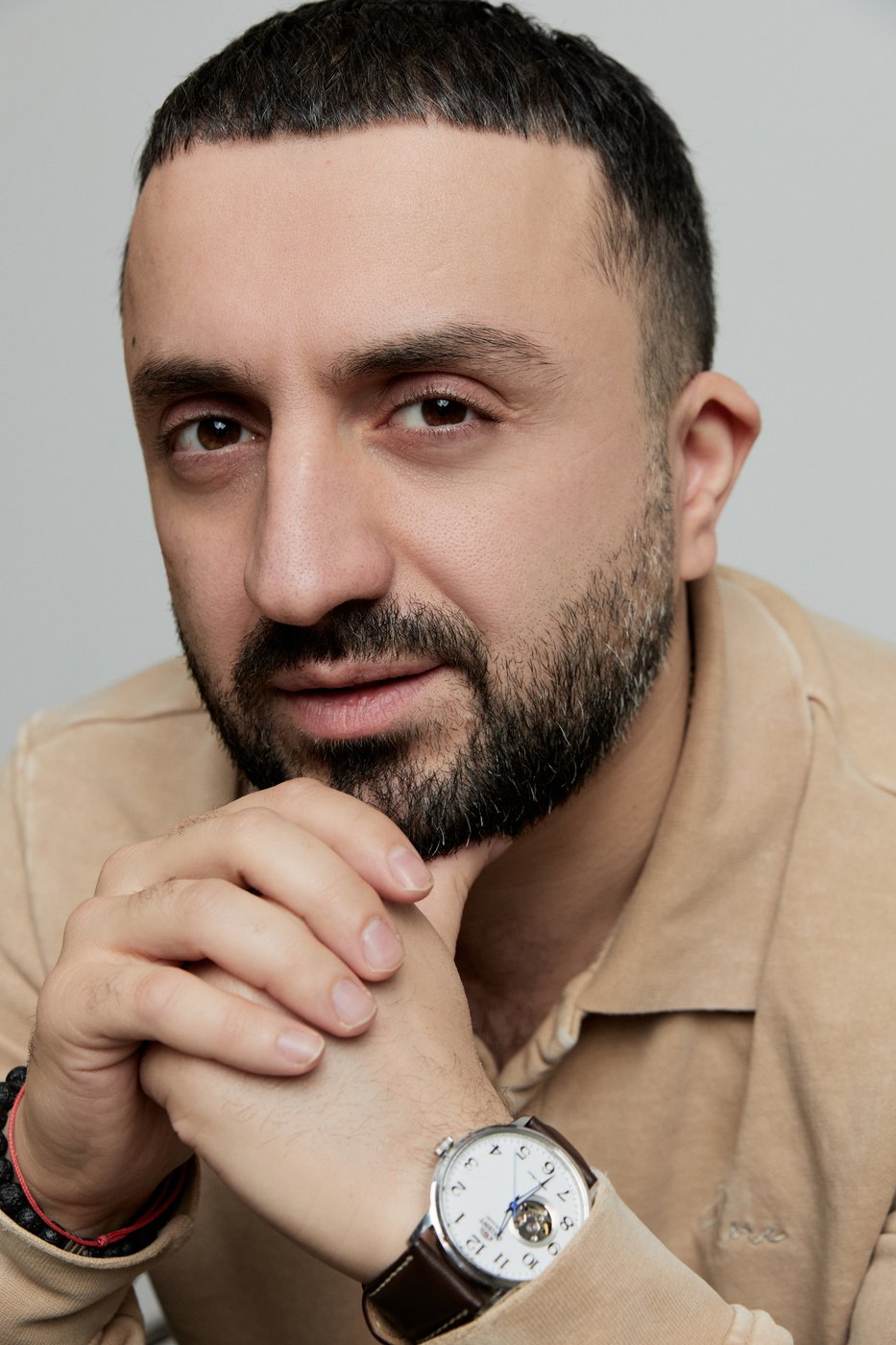 Амик Григорян